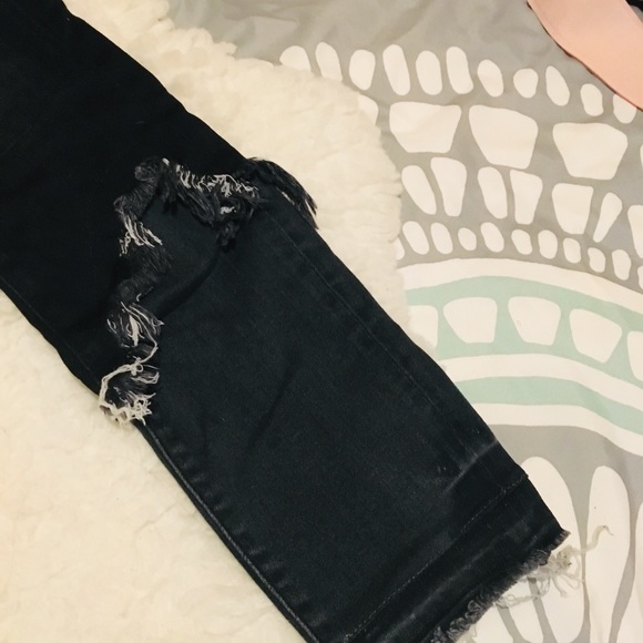 R13 - Picture 4 of 8